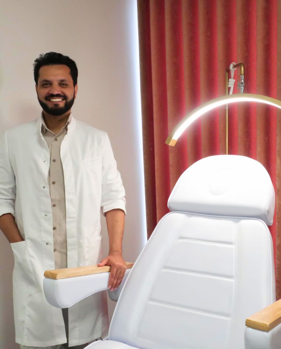 Siawash Alkozai, BIG-geregistreerd arts bij Skin Refine Clinics